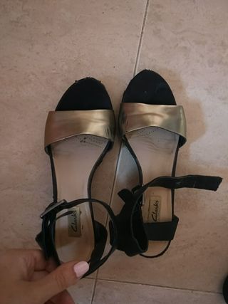 تتعدد جهات مانحة نجاة sandalias clarks negras mujer - makeyourmarkfound.org