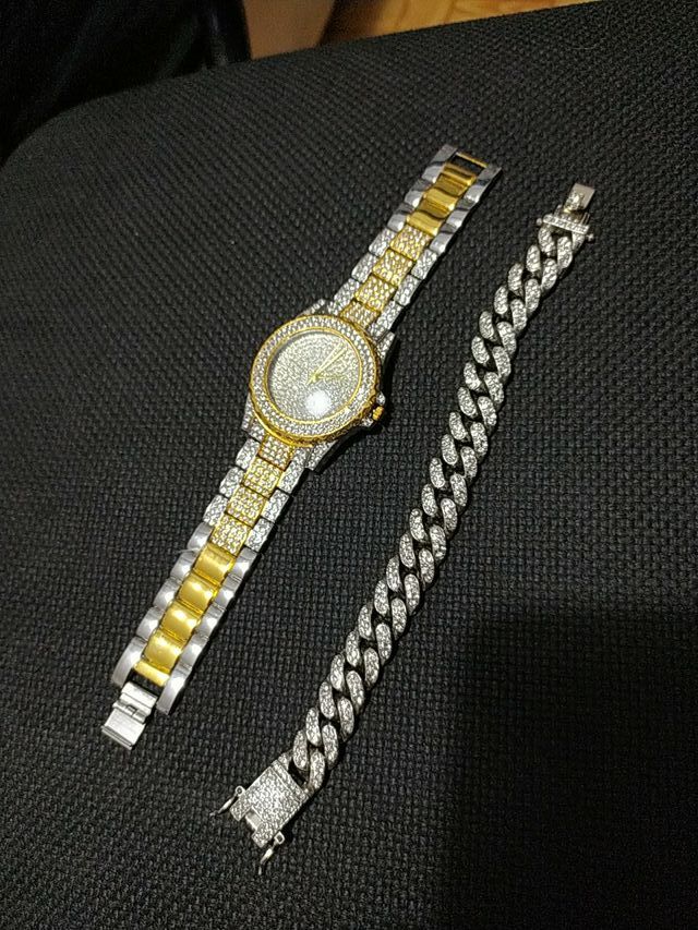 Reloj y Pulsera