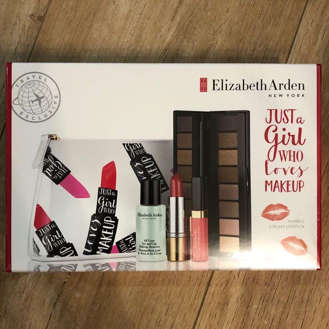 caja neceser maquillaje Elizabeth Arden