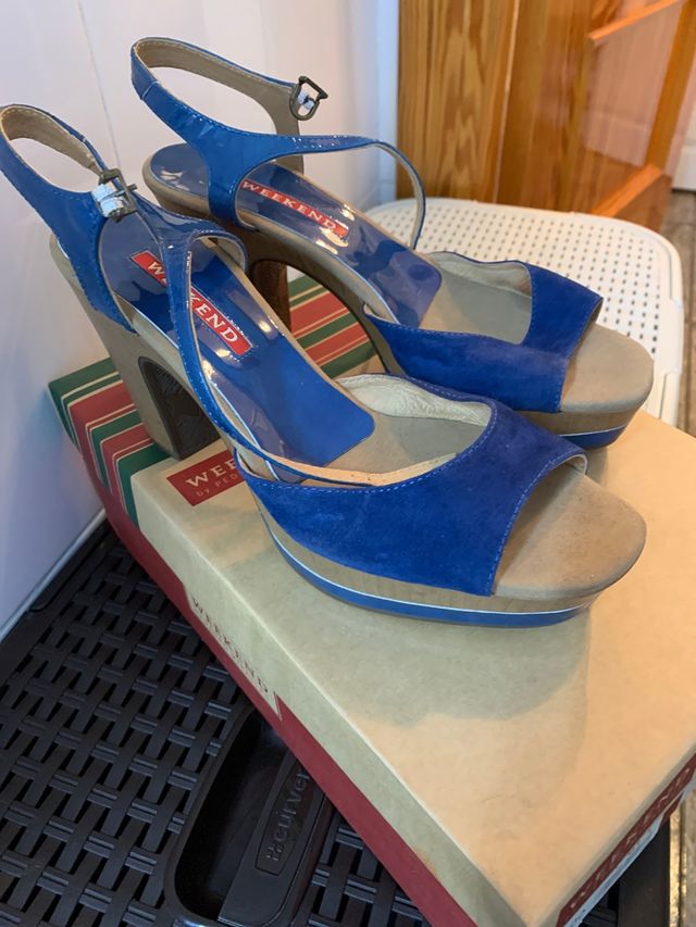 Zapatos tacón de madera