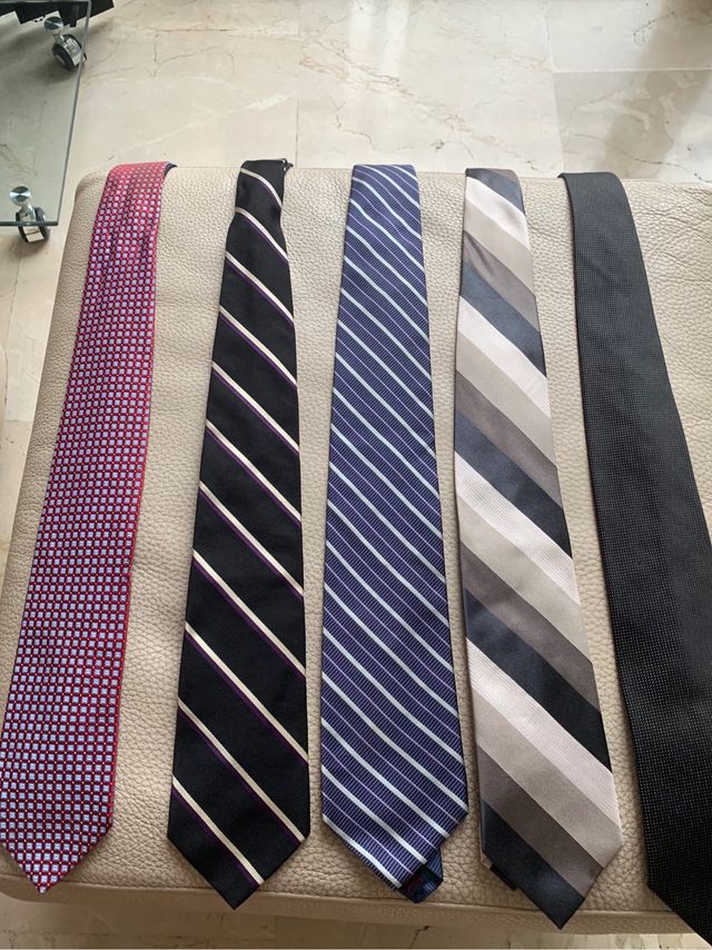 Corbatas altas firmas