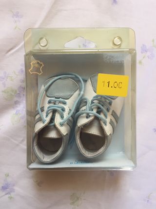 Zapatos bebé de segunda mano en la provincia de Murcia en Zapatos bebé de segunda mano en la provincia de Murcia en