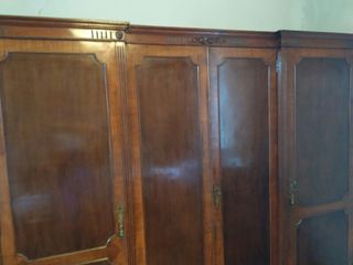Armario ropero antiguo en WALLAPOP