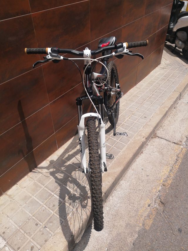 BICICLETA RACE MOUTAIN 600tt