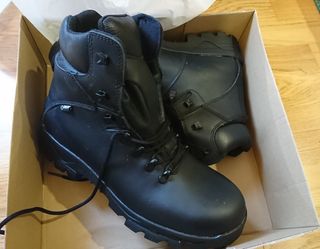تخسر من ناحية أخرى، الاتصالات botas militares robusta -  sharethespotlight.org