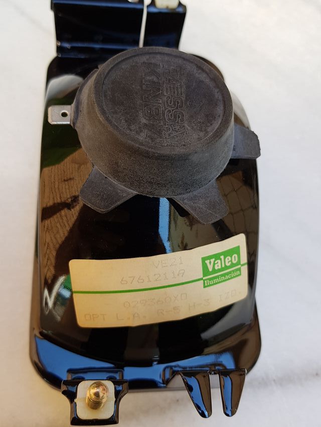 Faro niebla izq. nuevo R 5