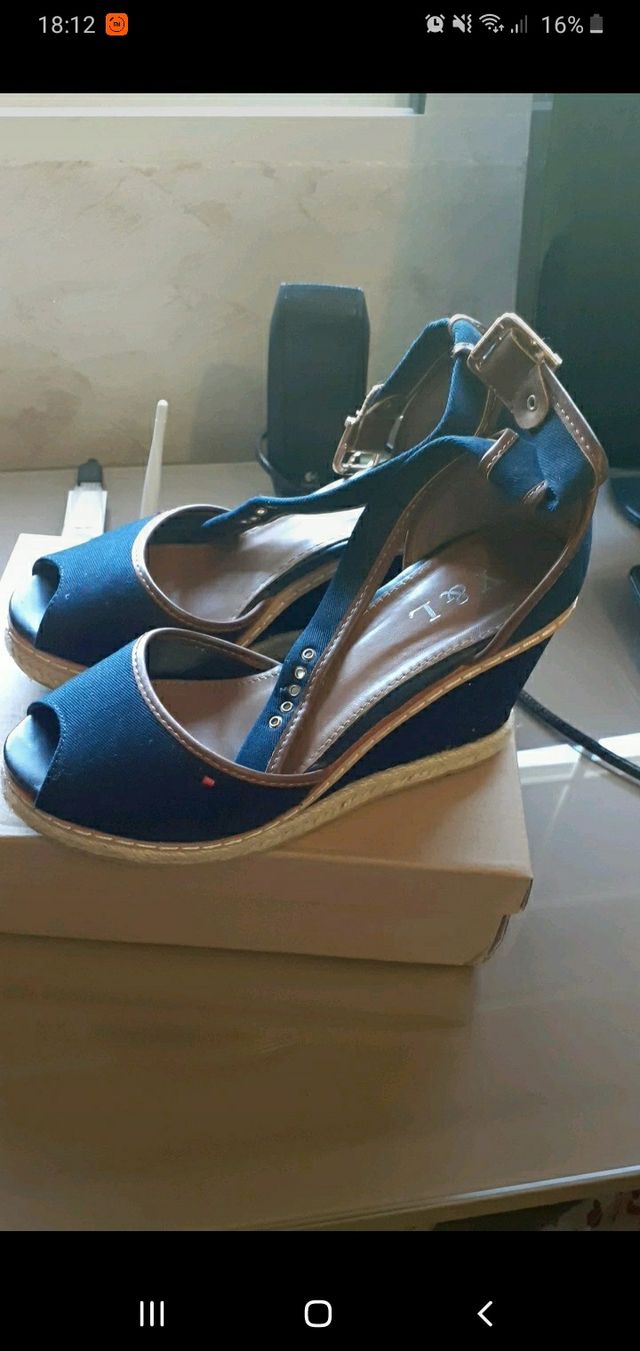 Zapatos de cuña