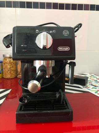 Cafetera de segunda mano en Alcalá de Henares en WALLAPOP Cafetera de segunda mano en Alcalá de Henares en WALLAPOP