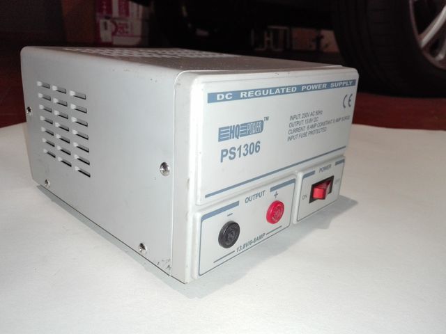 Fuente alimentación laboratorio