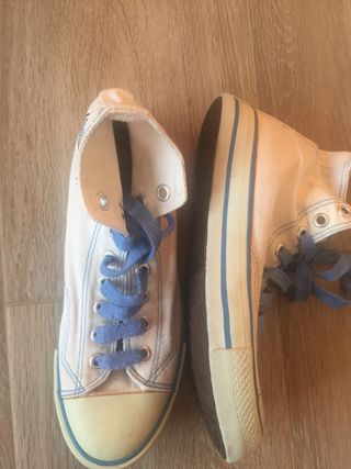 Zapatillas altas John Smith de segunda mano por 10 EUR en Fornells de la  Selva en WALLAPOP