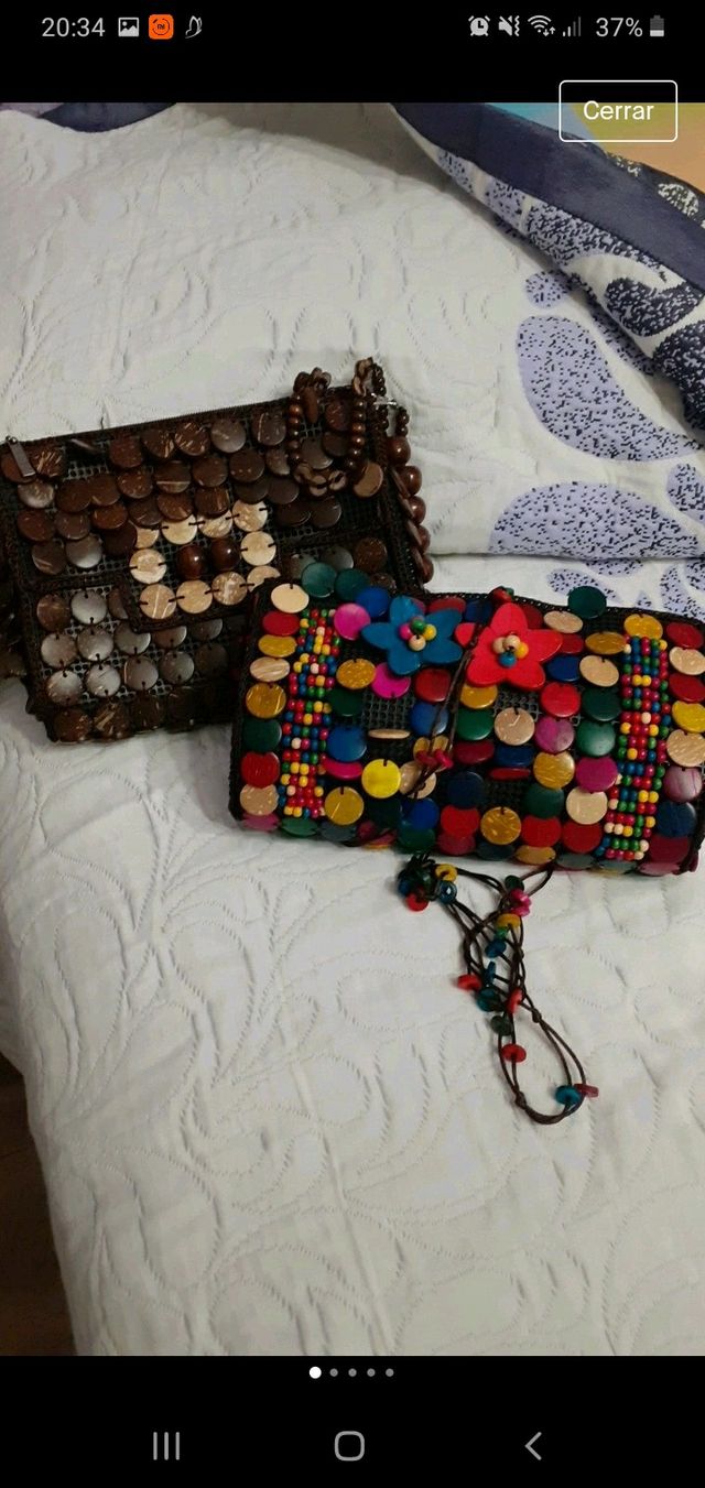 bolsos de coco 8 euro cada uno los dos 15 euros
