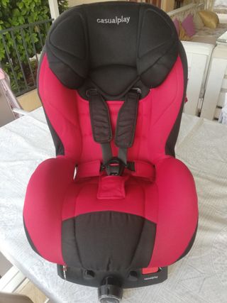 Silla de coche Grupo 1 con isofix de segunda mano en la Silla de coche Grupo 1 con isofix de segunda mano en la