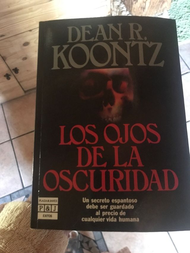 Los ojos de la oscuridad