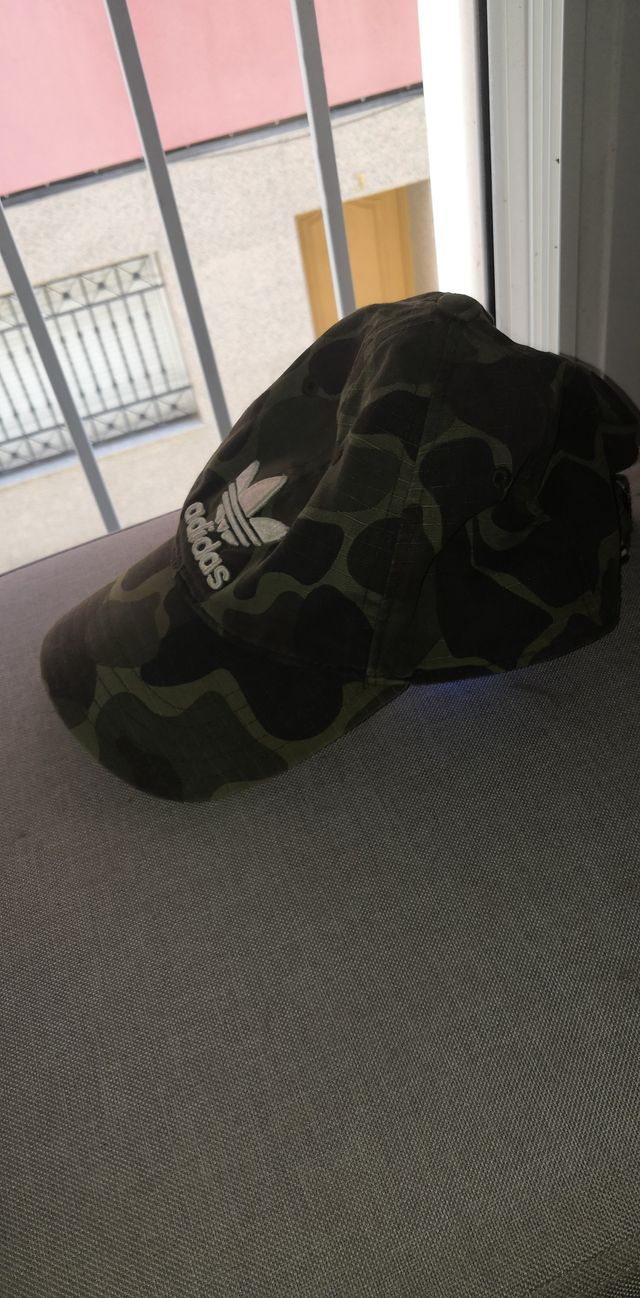 El propietario grua Marcha atrás Gorra Adidas Militar Original de segunda mano por 5 € en Elche en WALLAPOP El propietario grua Marcha atrás Gorra Adidas Militar Original de segunda mano por 5 € en Elche en WALLAPOP