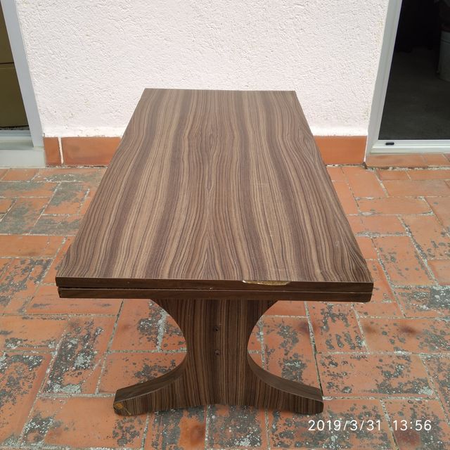 Mesa tipo libro, años 60