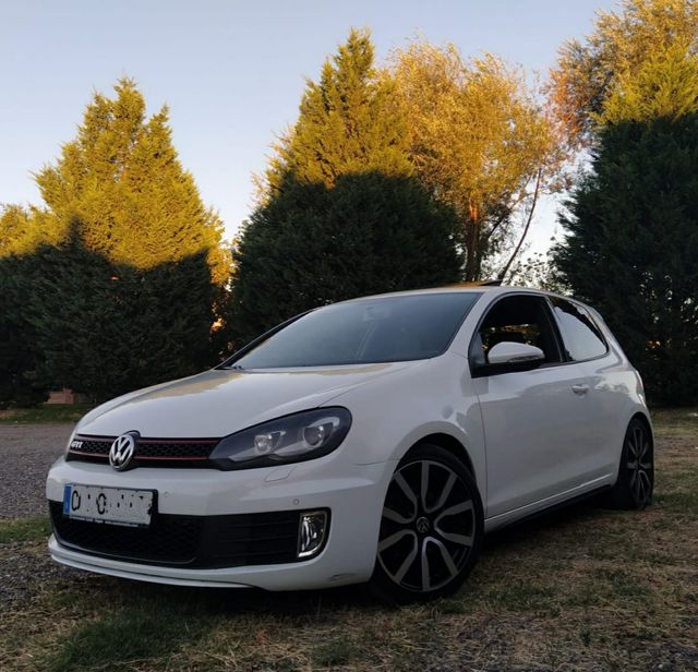 otro Persona australiana Goteo Volkswagen Golf VI edicion Adidas de segunda mano por 13.500 € en Alovera en WALLAPOP otro Persona australiana Goteo Volkswagen Golf VI edicion Adidas de segunda mano por 13.500 € en Alovera en WALLAPOP