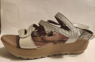 SANDALIAS PABLO OCHOA de segunda mano por 11,99 EUR en Zaragoza en WALLAPOP