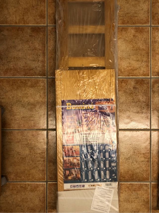 Libreria in pino massiccio