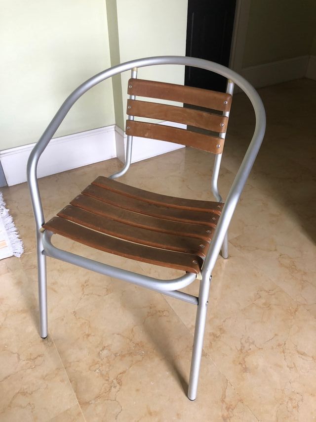 Silla metal y madera