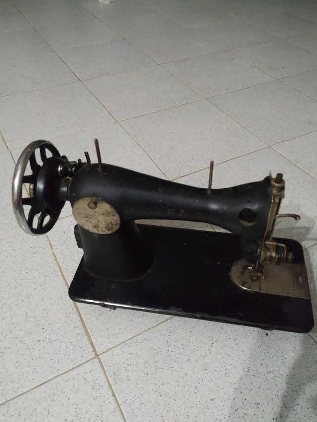 màquina de coser