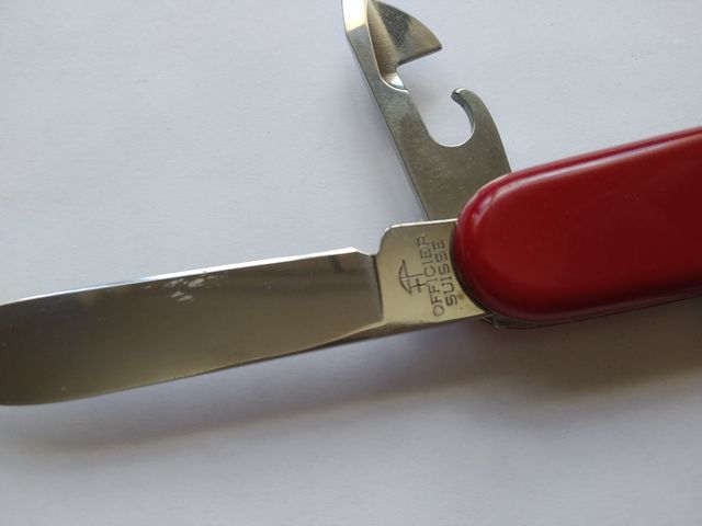 NAVAJA MULTIUSOS VICTORINOX VINTAGE OFFICIER SUISS