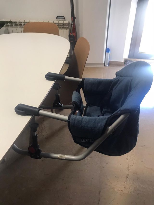 Trona portátil para mesa