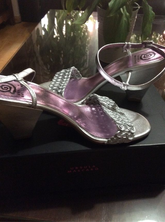 Sandalias ÚRSULA MASCARO  nuevas