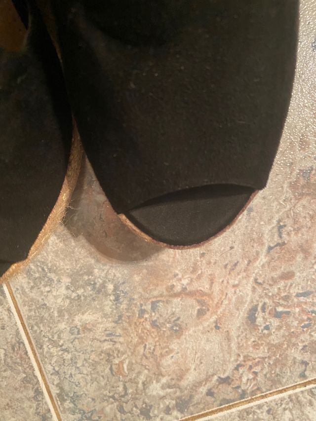 Cuña de Bestselle prácticamente nueva