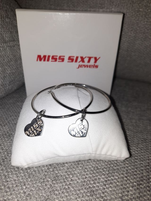 Pendientes (aros) de acero Miss Sixty