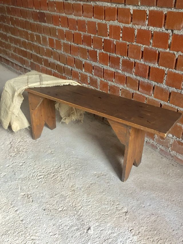 Banco de madera vintage. de segunda mano por 99 € en Madrid en WALLAPOP