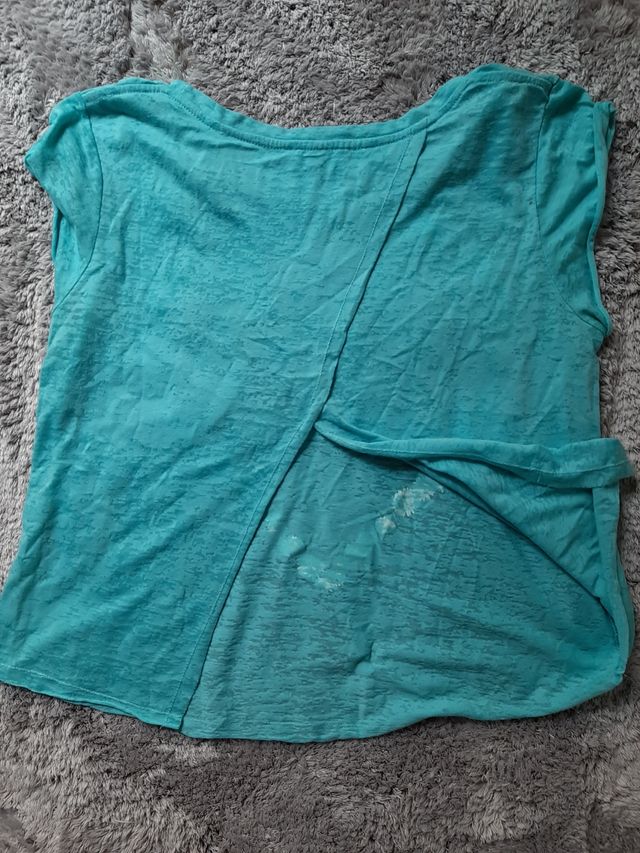 lote ropa BERSHKA hollister t/ M PERFECTO ESTADO