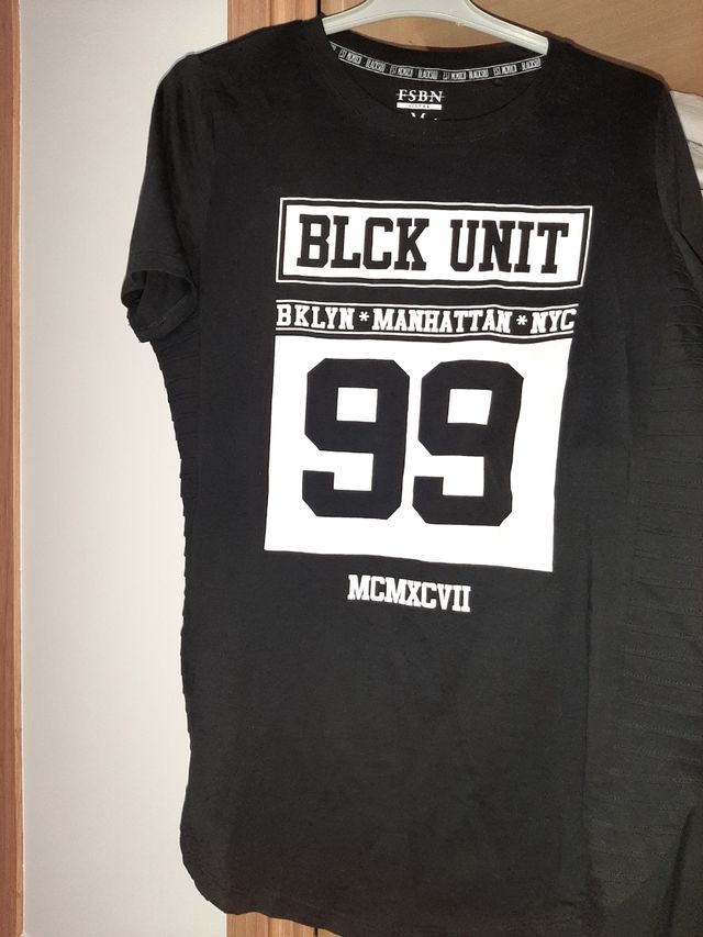 lote ropa BERSHKA hollister t/ M PERFECTO ESTADO