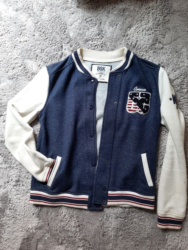 lote ropa BERSHKA hollister t/ M PERFECTO ESTADO