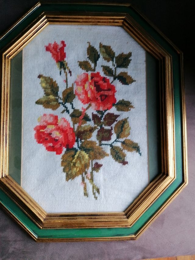 2 cuadros con motivos florales