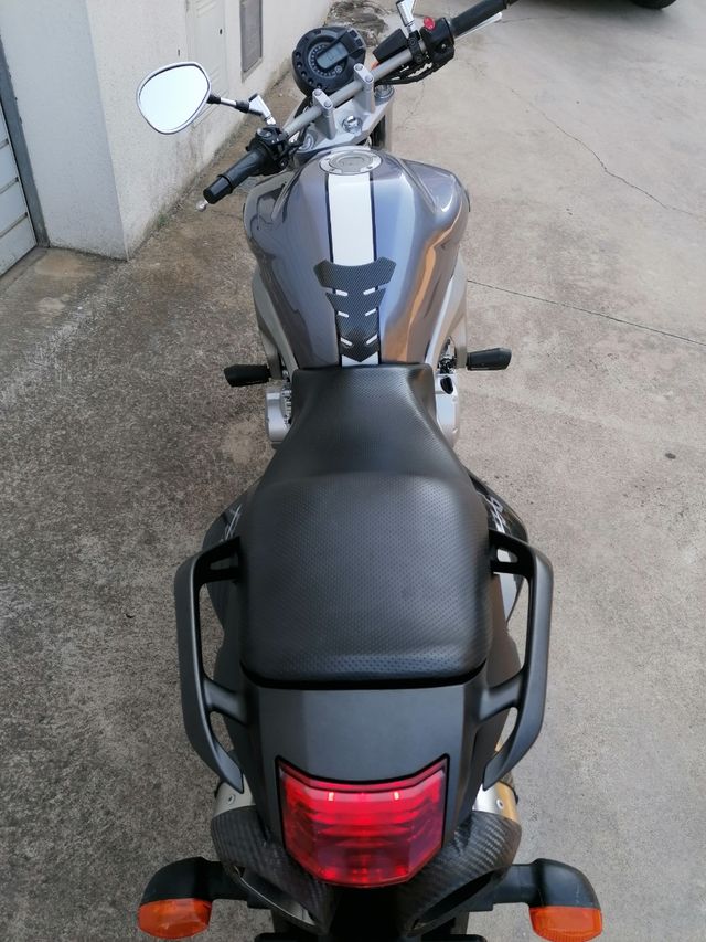 Yamaha FZ6