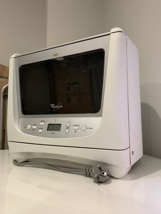 Microondas whirpool Seminuevo de segunda mano por 42 EUR en Benavente en  WALLAPOP