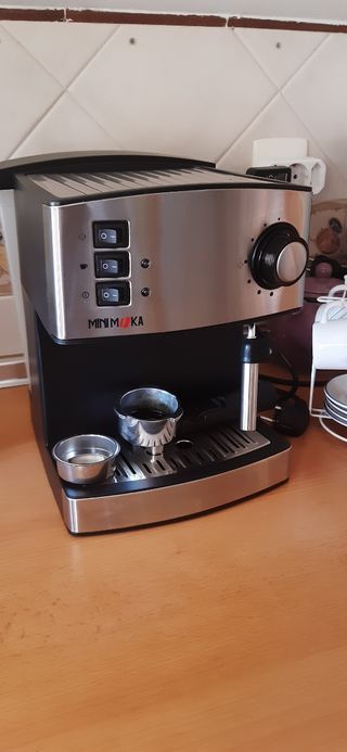Cafetera de bar de segunda mano en la provincia de Ávila en Cafetera de bar de segunda mano en la provincia de Ávila en