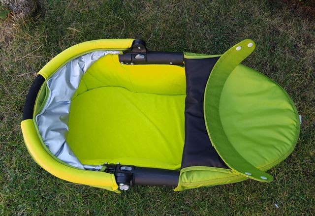 Capazo Quinni con accesorios y regalo