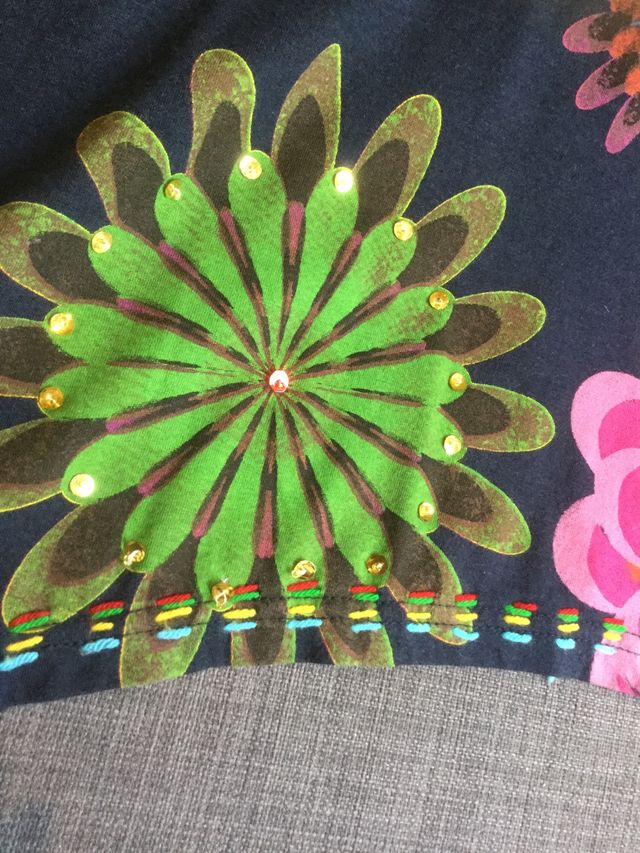 Vestido mini de Desigual con bajo asimetrico