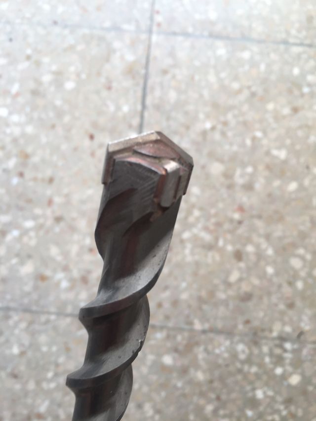 Vendo brocas de diámetro 20 nueva a estrenar