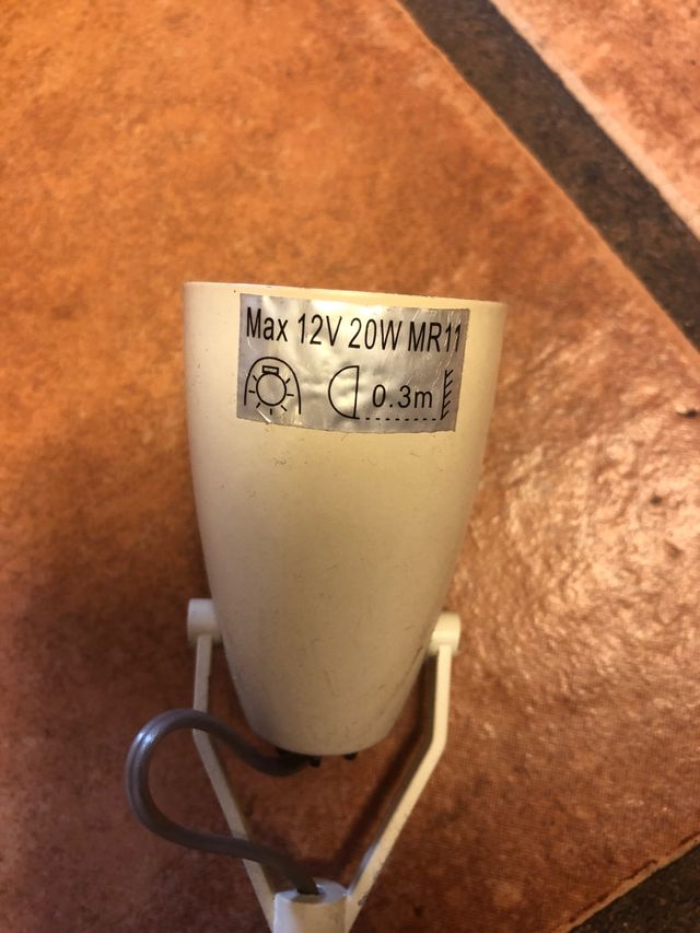 Dos Regletas 3 focos Ikea