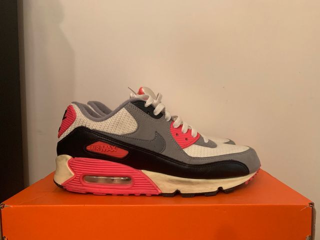 tráfico en progreso dos Zapatillas Nike air max 90 1990 de segunda mano por 60 € en Barcelona en WALLAPOP tráfico en progreso dos Zapatillas Nike air max 90 1990 de segunda mano por 60 € en Barcelona en WALLAPOP