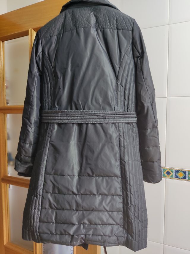 Abrigo rebajado Regalo top blanco con adornos rosa