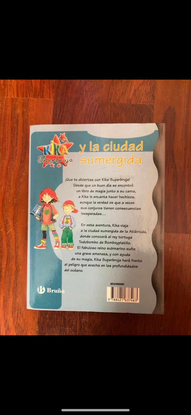 Kika superbruja y la ciudad sumergida