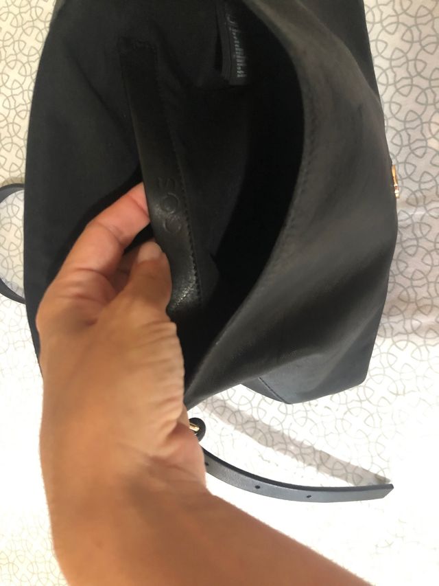 Bolso de piel negro COS