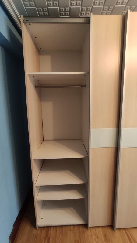 Armario puertas correderas de segunda mano por 90 € en Donostia-San