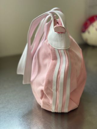 BOLSO ASIDAS ROSA Y BANDAS BLANCAS NUEVO