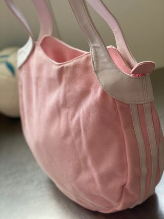 BOLSO ASIDAS ROSA Y BANDAS BLANCAS NUEVO