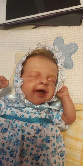 bebe reborn prematuro niña