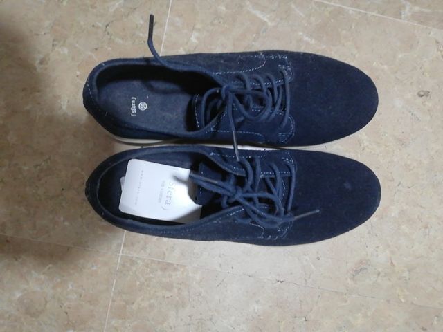 zapatos de ante azul marino, de sfera